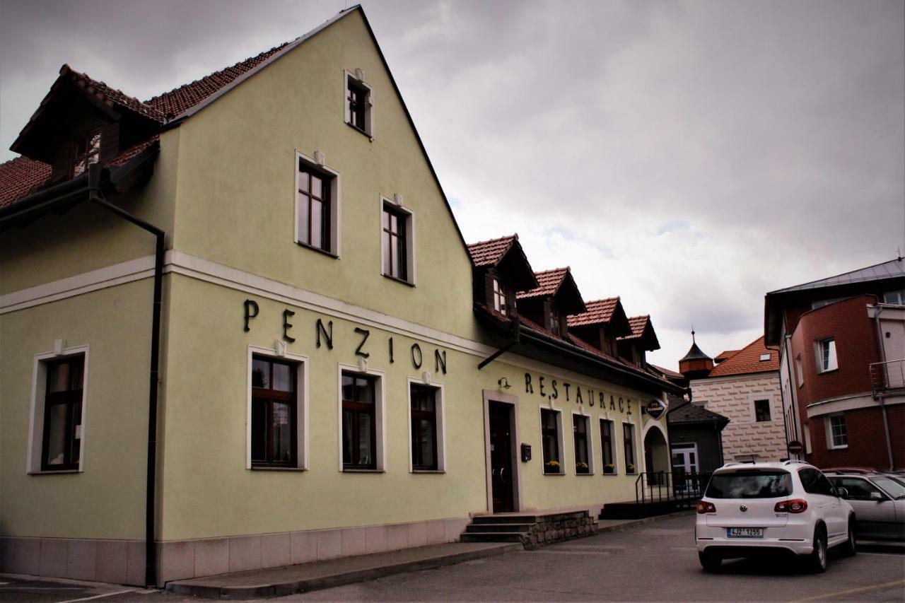 Penzion A Restaurace U Reky Ledeč nad Sázavou Extérieur photo