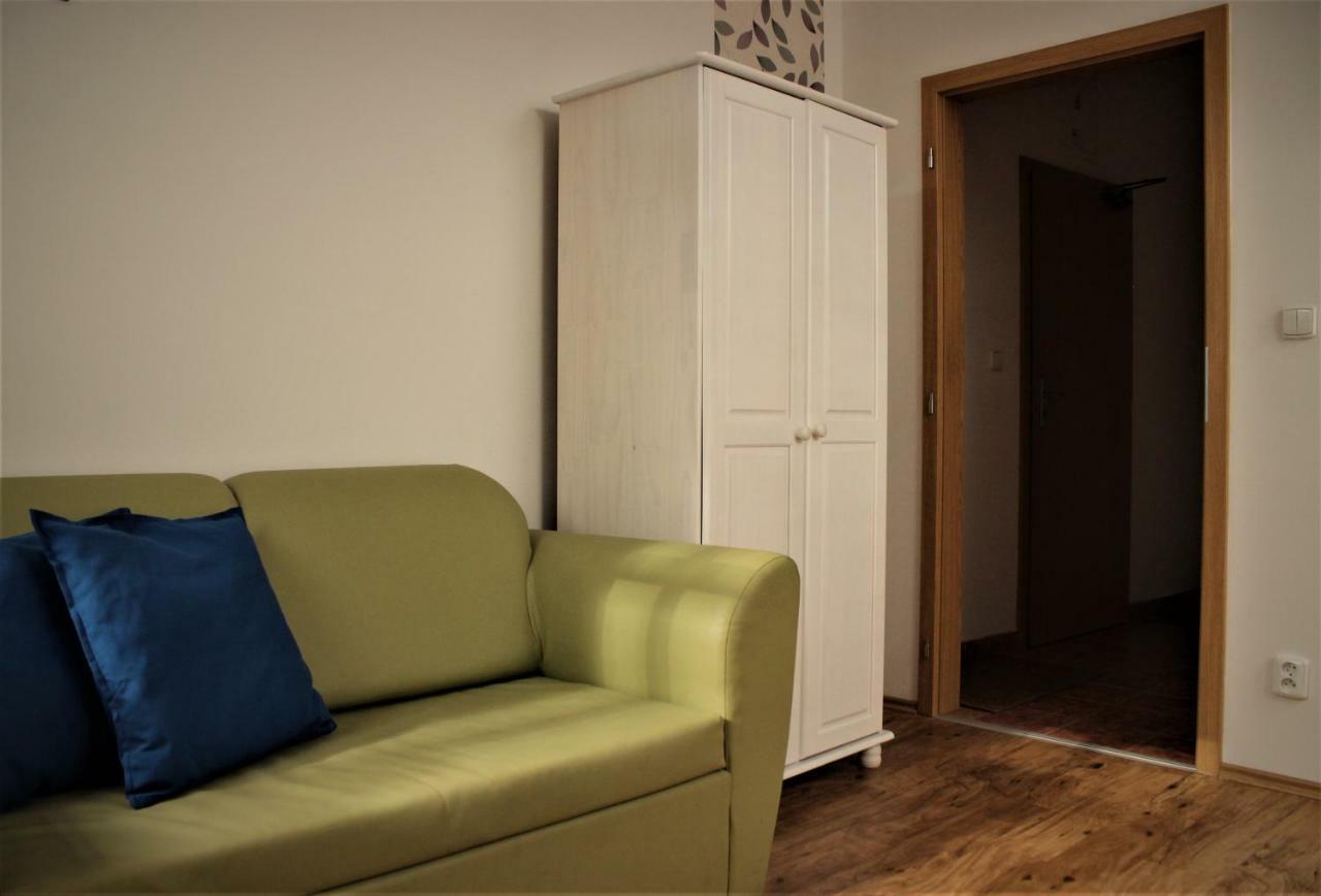 Penzion A Restaurace U Reky Ledeč nad Sázavou Extérieur photo